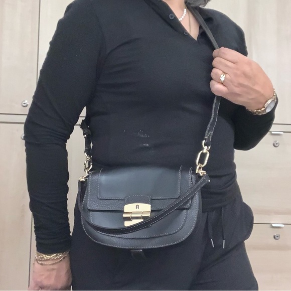 Furla 2 Club Small Shoulder Bag - Picture 8 of 10